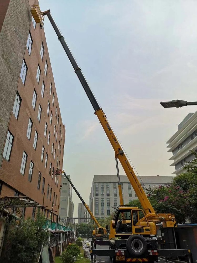 弋阳县汽车吊出租哪家好，选择最靠谱的服务商指南