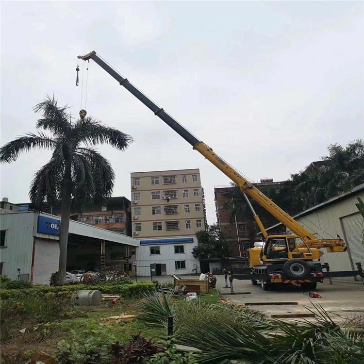 弋阳县12吨吊车出租一天的收费标准是什么